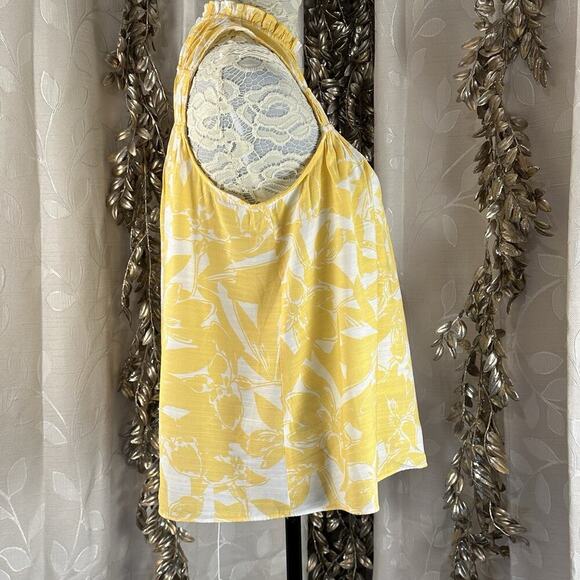 Nine West Yellow Floral Ruffle Blouse | Medium | Cottagecore Boho Chic - Picture 3 of 11